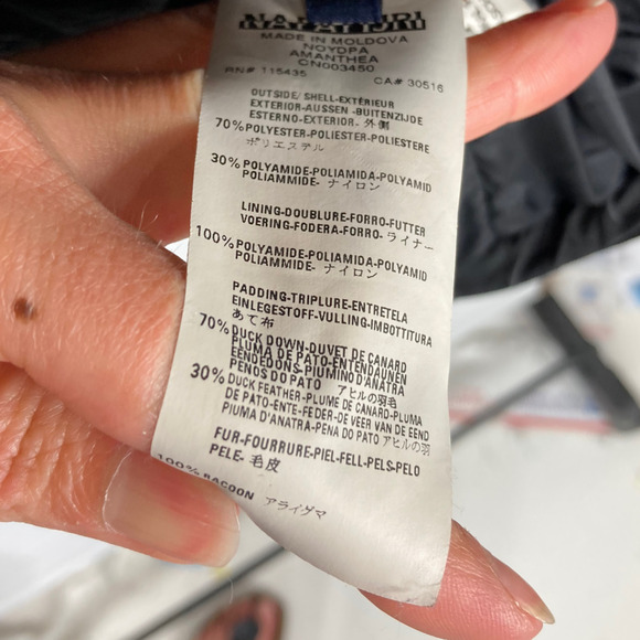 Napapijri Duck Down Puffer Coat Jacket Racoon Fur Collar Black Womens Medium - Picture 9 of 12